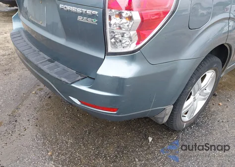 2010 Subaru Forester 2.5X Premium from USA, damaged, VIN JF2SH6CC2AH910411